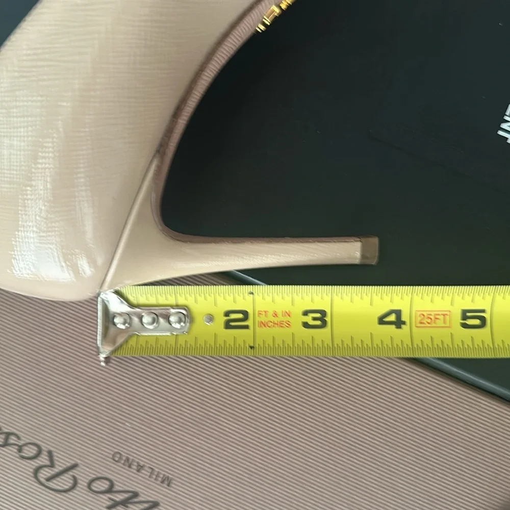 Prada Beige Saffiano Leather Pumps 39